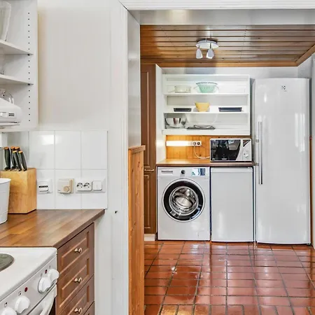 Kivitasku By Interhome Hirsjärvi