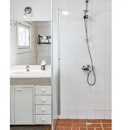 Kivitasku By Interhome * Hirsjärvi