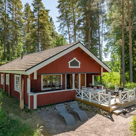 Kivitasku By Interhome